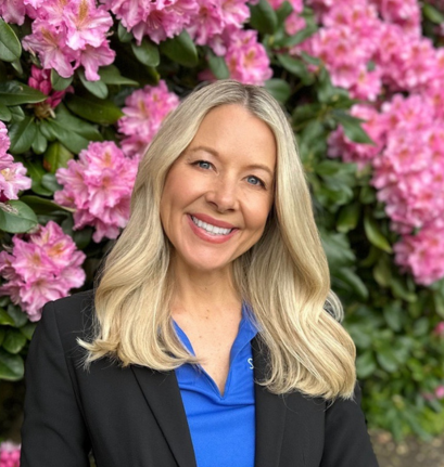 Dori Headshot - 2025 (2)